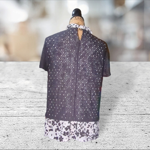 Elle eyelet mock layered top size L - Picture 8 of 14